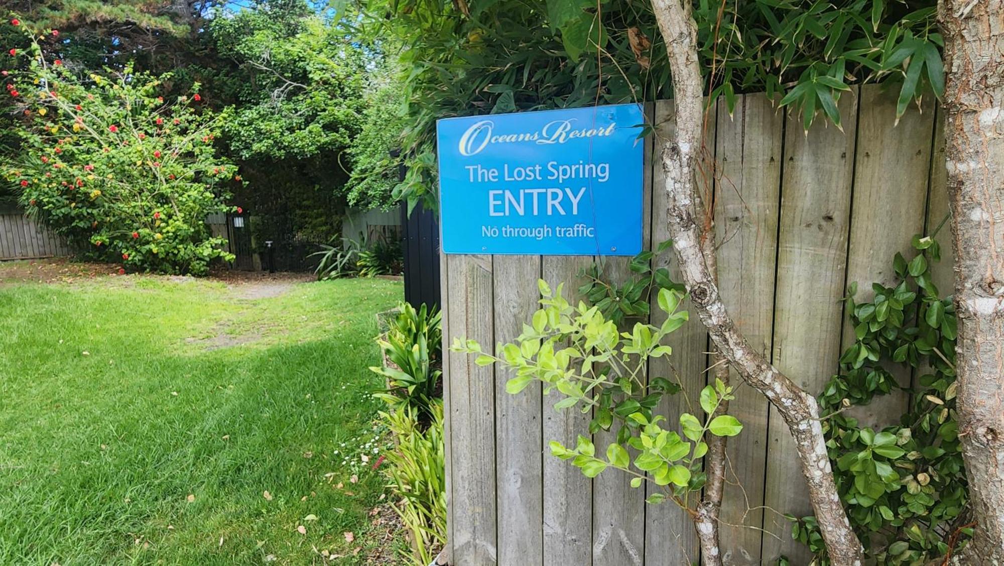 Ocean Serenity Apartments Whitianga Eksteriør bilde