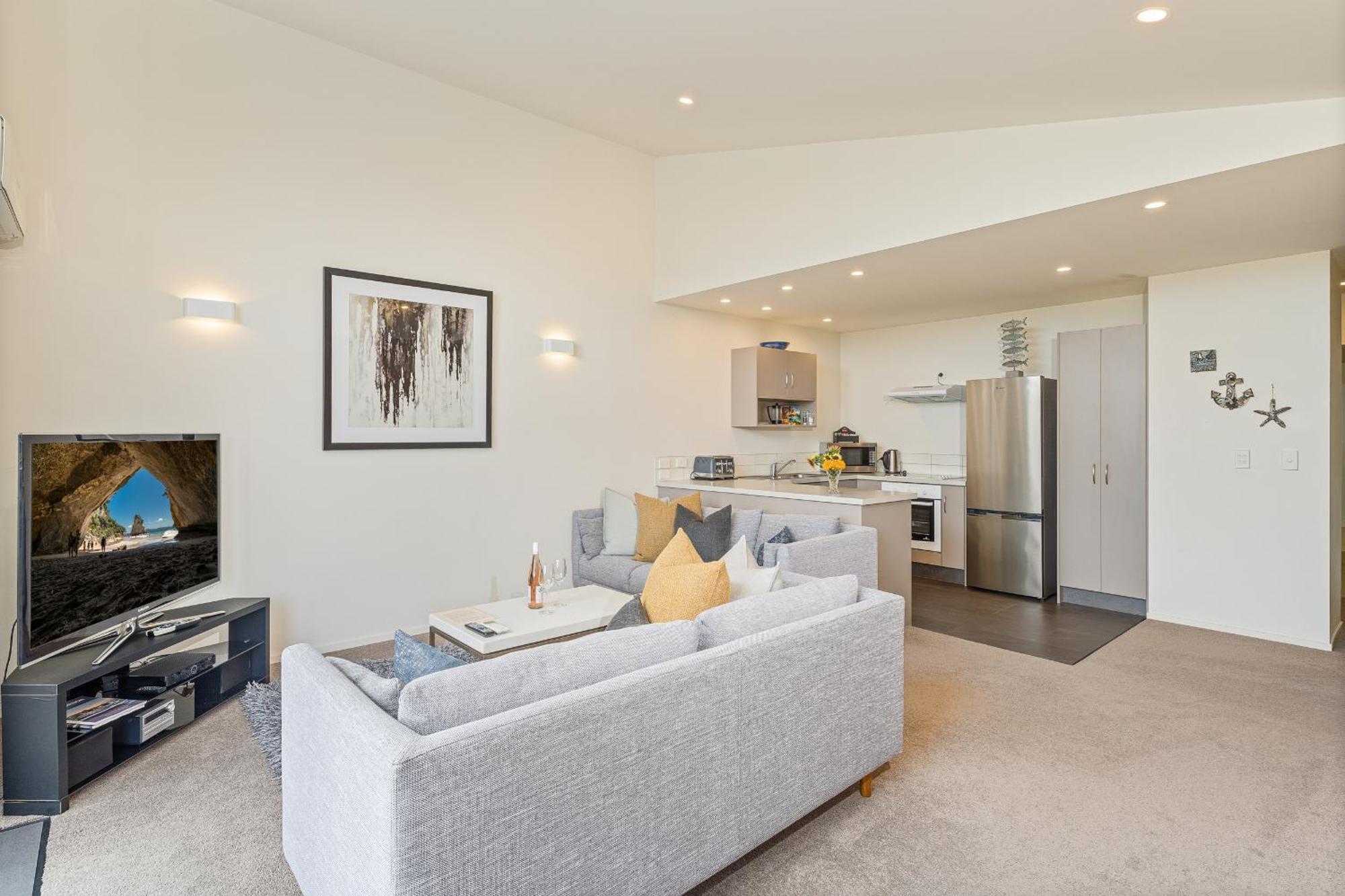 Ocean Serenity Apartments Whitianga Eksteriør bilde